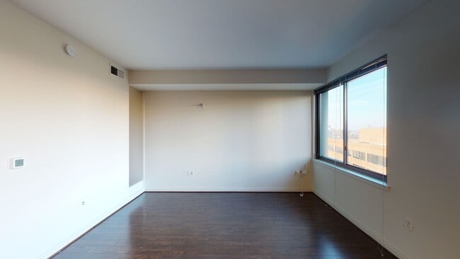 Interior Photo - Eleven55 Ripley