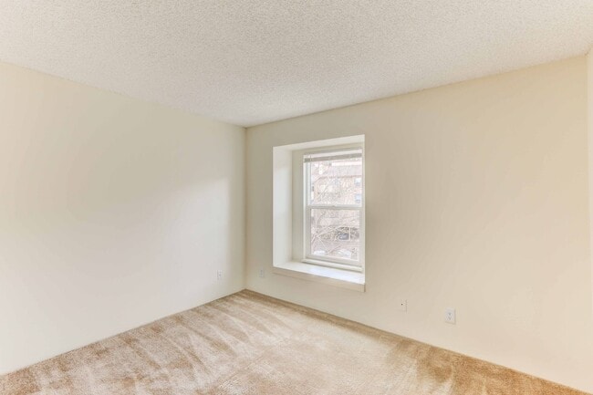 Interior Photo - Americana Lakewood Apartments