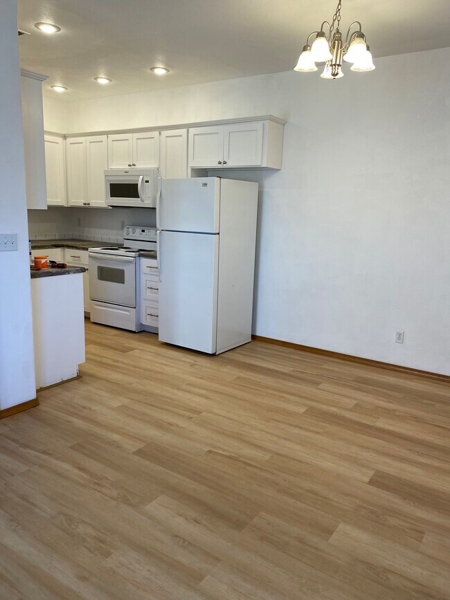 Foto del edificio - 276 NW schnabel ln