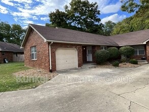 Building Photo - 39 S Cherry Hills