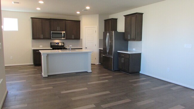 Foto del edificio - 5800 Ravenna Ln