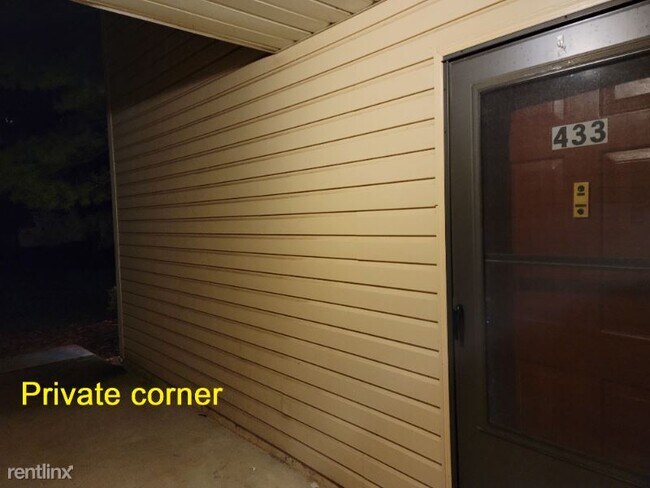 Foto del edificio - 2 br, 2 bath Condo - 433 Danbury Ln