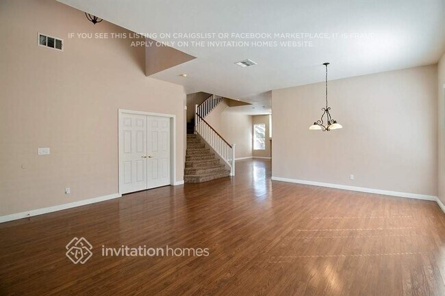 Building Photo - 2731 Enchanted Isle St