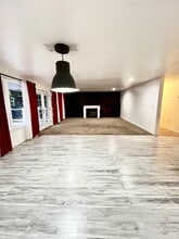 Building Photo - 2431 S Meridian