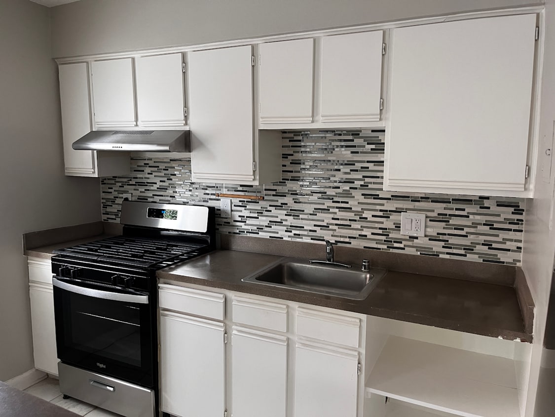 Affordable 2-Bedroom Apartment in Southwes... - Affordable 2-Bedroom Apartment in Southwes...