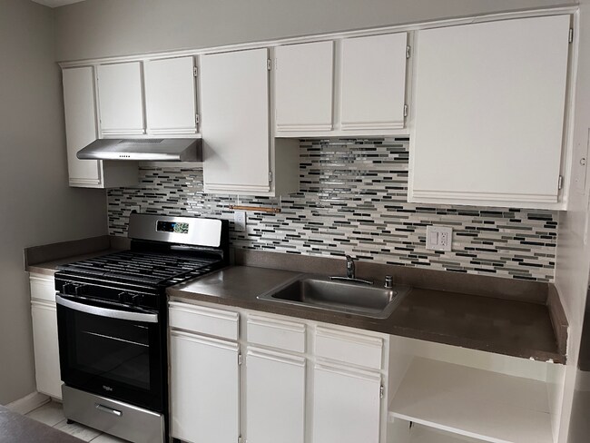 Affordable 2-Bedroom Apartment in Southwes... - Affordable 2-Bedroom Apartment in Southwes...