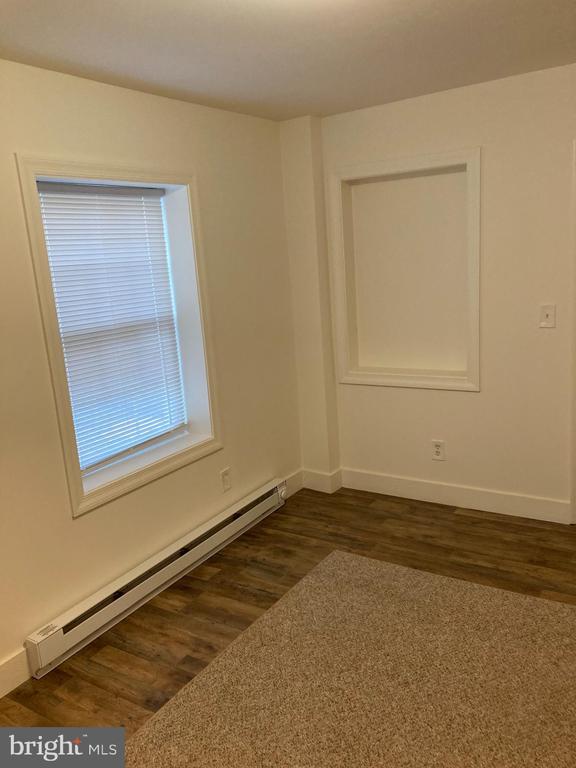 Foto principal - 623 Columbia Ave