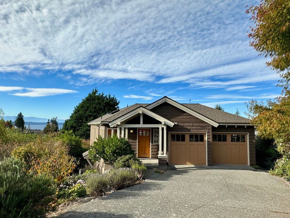 Primary Photo - Edmonds Home