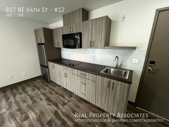 Foto del edificio - Affordable studio in desirable Roosevelt N...