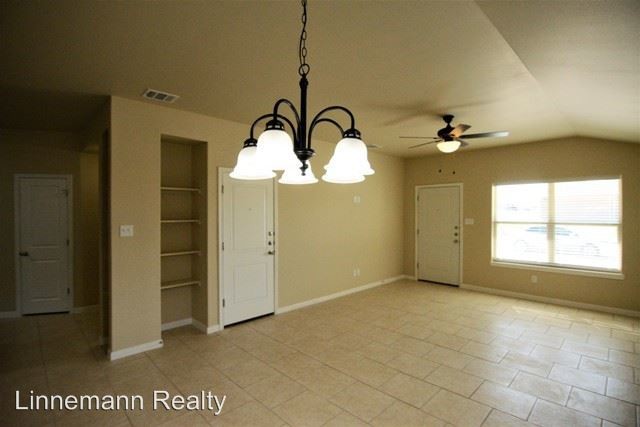 Building Photo - 4308 Ivory Ln