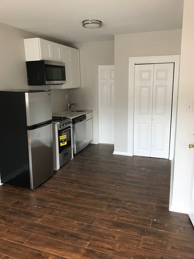 Foto principal - 64 Newkirk St