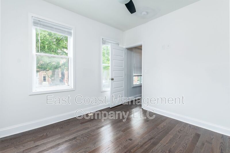 Primary Photo - 1646 E Baltimore St
