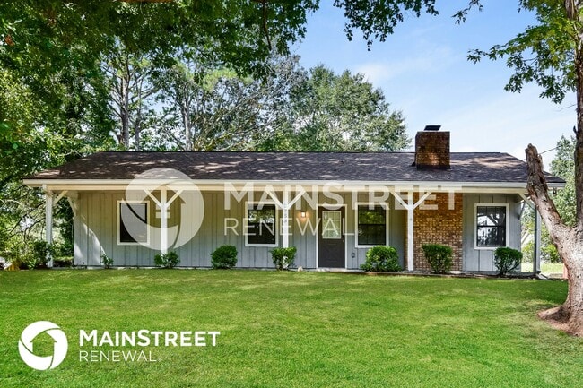 Building Photo - 2755 Stanton Woods Dr SE