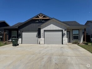 Building Photo - 319 Riptide Rd