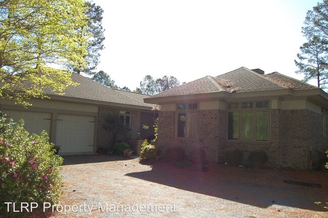Foto del edificio - 637 Cottonwood Ct