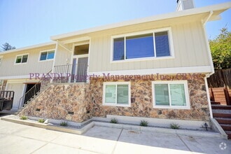 Building Photo - 85 Jackson Dr
