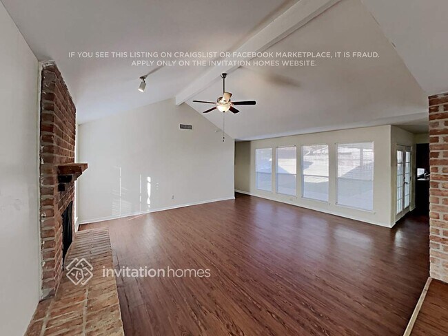 Foto del edificio - 15834 Fox Springs Dr