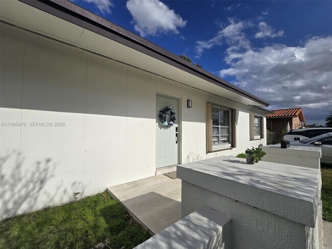 Foto del edificio - 3131 SW 117th Ct