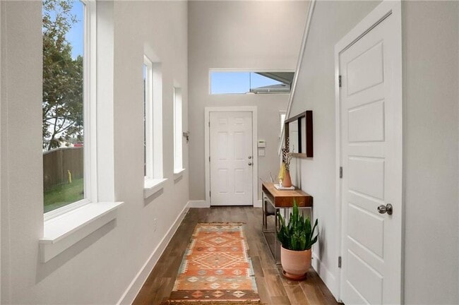 Building Photo - 7415 Wallach St