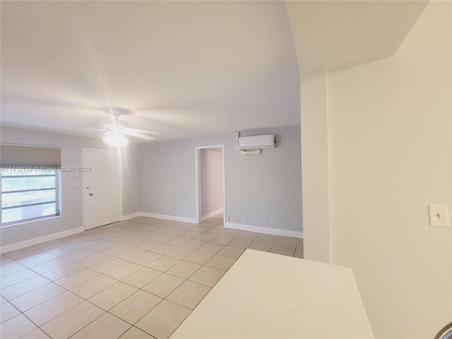 Foto del edificio - 4213 NE 21st Ave