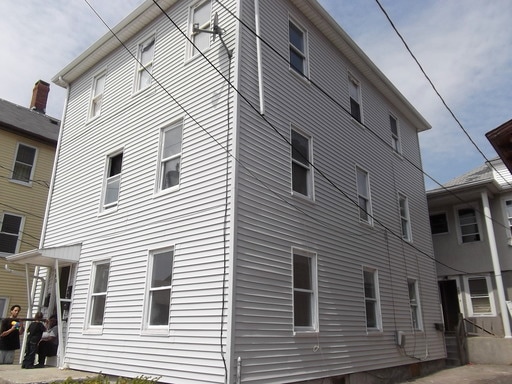 Primary Photo - 183 Harrison St
