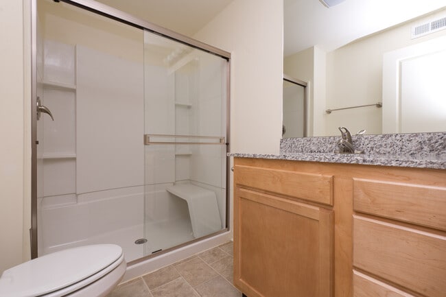 Interior Photo - Lakewood Park Apartments