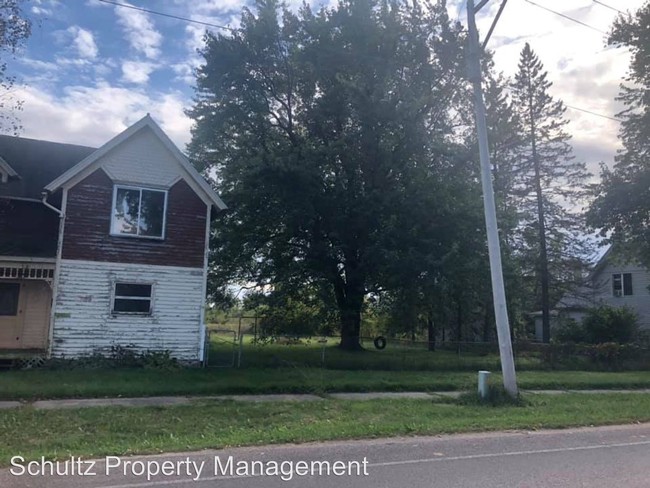 Building Photo - 4 br, 1 bath House - 1197 County Road D