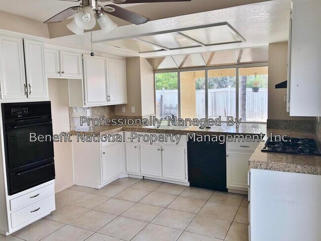 Building Photo - 39340 Calle San Clemente