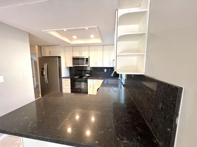 Foto del edificio - 3325 G St