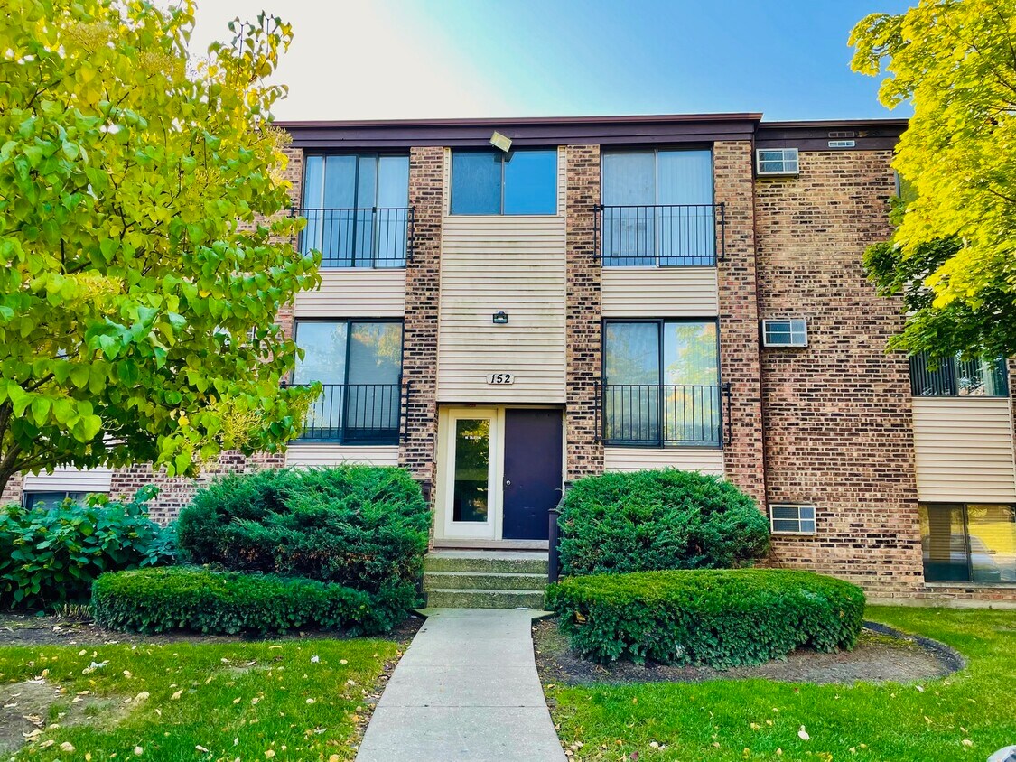 152 Dunteman Dr Unit 301, Glendale Heights, IL 60139 Condo for Rent