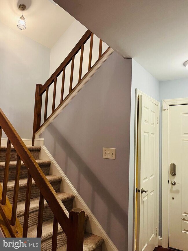 Building Photo - 3091 Fennegan Ct