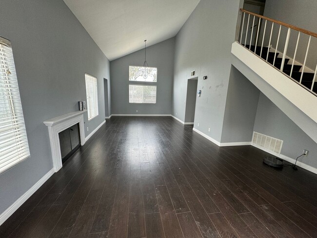 Foto del edificio - House for Rent