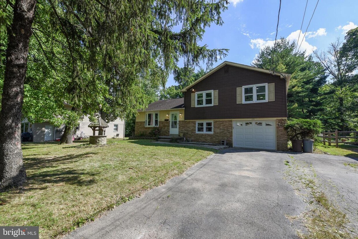 155 Woodlawn Ave, Horsham, PA 19044 House for Rent in Horsham, PA