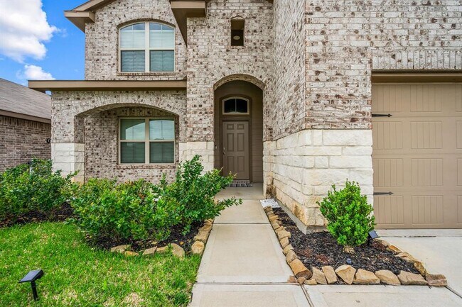 Building Photo - 3323 Zephyr Park Ln