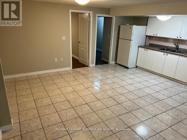 Building Photo - 1088 Windbrook Grove