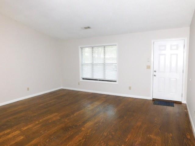 Building Photo - 5502 Jamestowne Ct