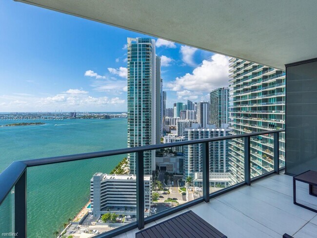 Foto del edificio - 1 br, 2 bath Condo - 650 NE 32nd St Luxury...