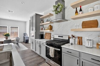 Building Photo - 2904 Newington Ln