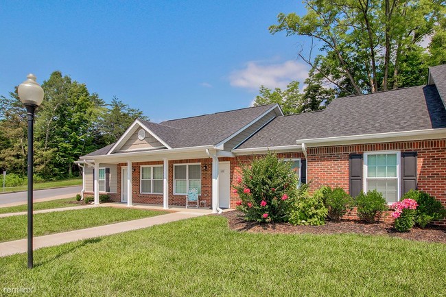 Building Photo - 3130 Rocky Top Rd