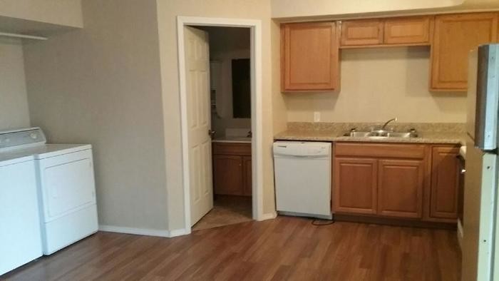 Primary Photo - Newer remodeled 3 bedroom 1 bath upper