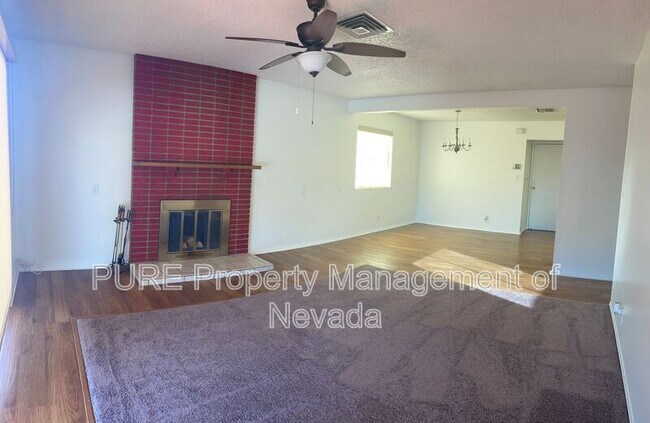 Building Photo - 6236 Silverfield Dr