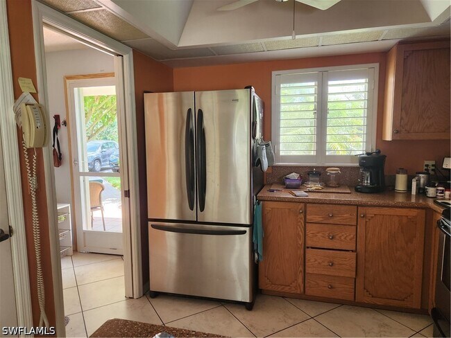 Building Photo - 1629 Spoonbill Ln