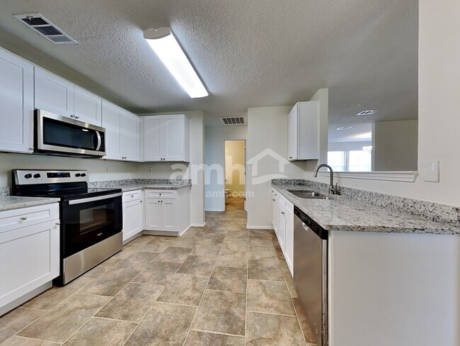 Foto del edificio - 1415 Stewart Drive
