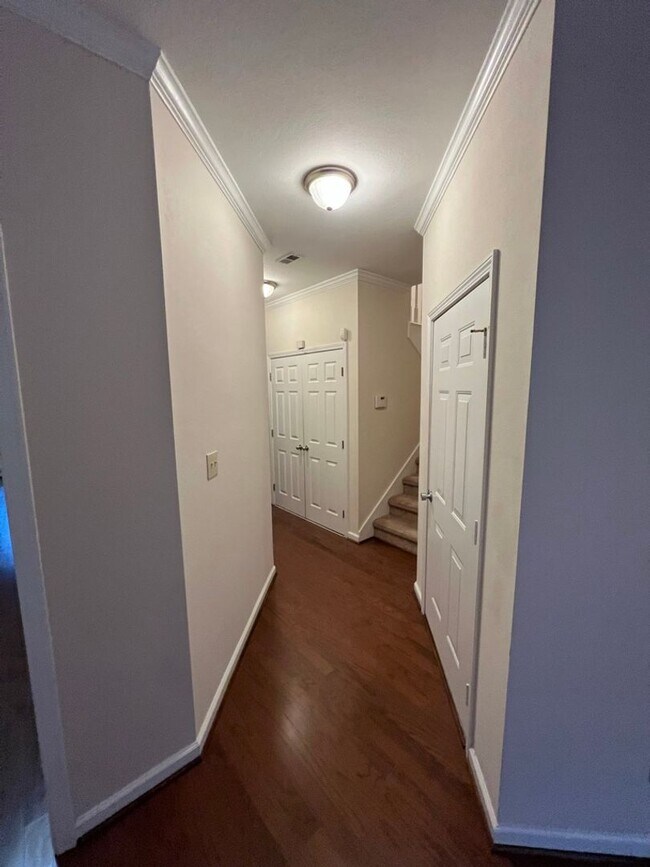 Foto del edificio - Townhome For Rent In Vestavia Hills!!! Ava...