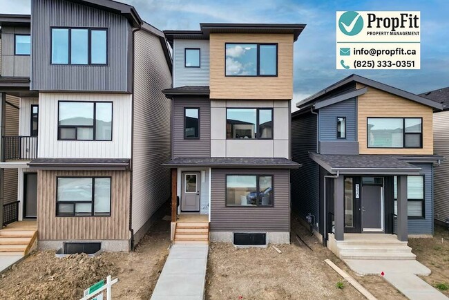 Building Photo - 7344 Klapstein Cres SW