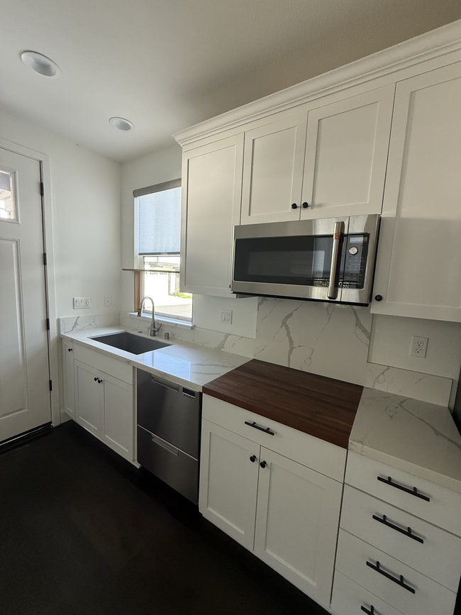 Foto del edificio - 1604 Winding Creek Way