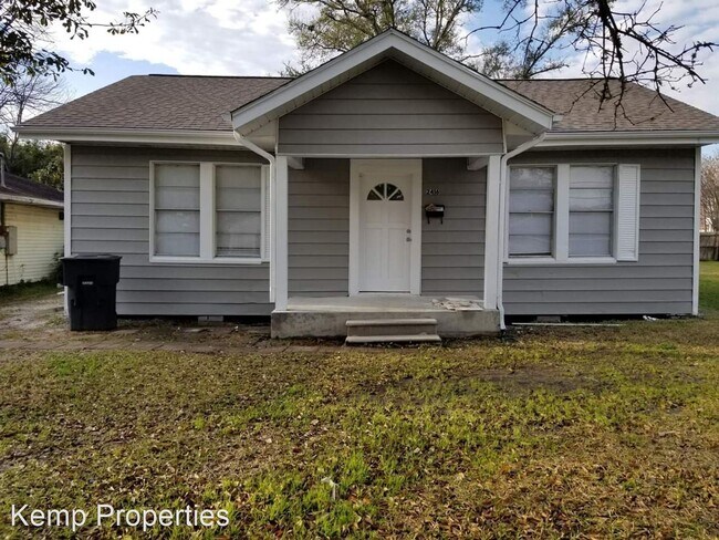 Foto del edificio - 2 br, 1 bath House - 2416 Avenue A