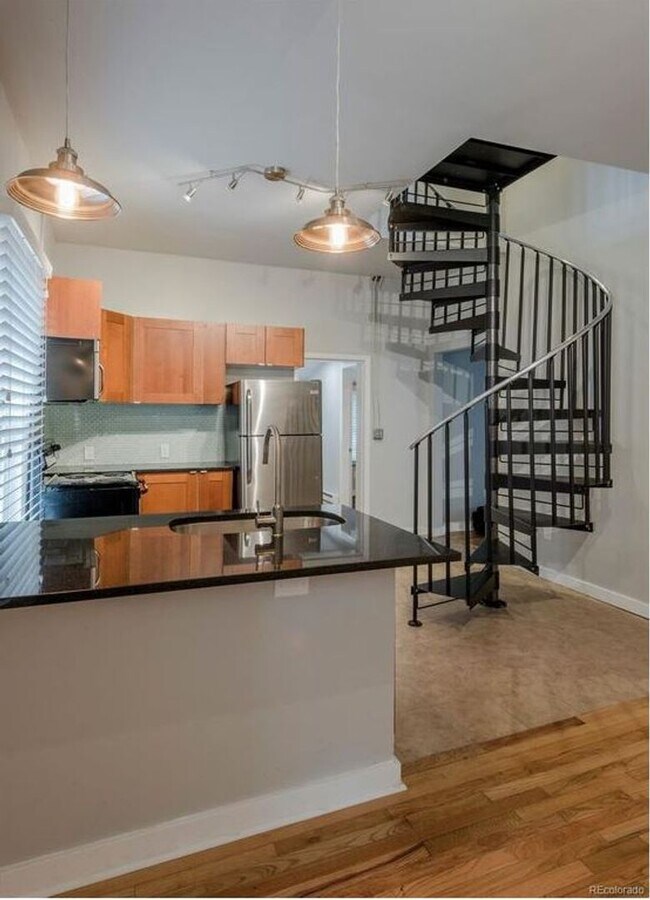 Foto del edificio - 4 Bed in Goss Grove! Available Now!