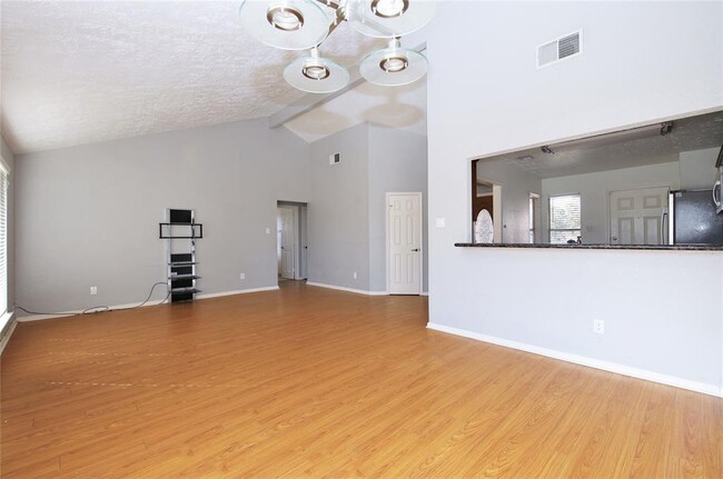 Building Photo - 2521 Ironclad Dr
