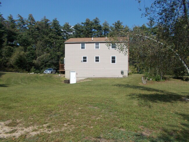 Foto del edificio - 220 Old Turnpike Rd